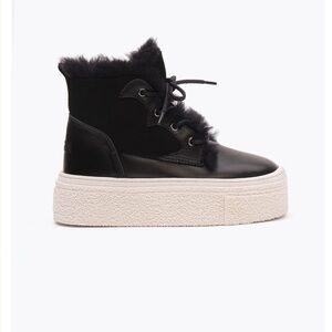 Pegia Nora Shearling Platform Women's Boots